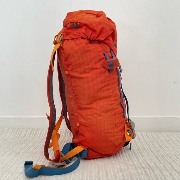 MEC AlpineLite 24 Backpack - Picture 3 of 9